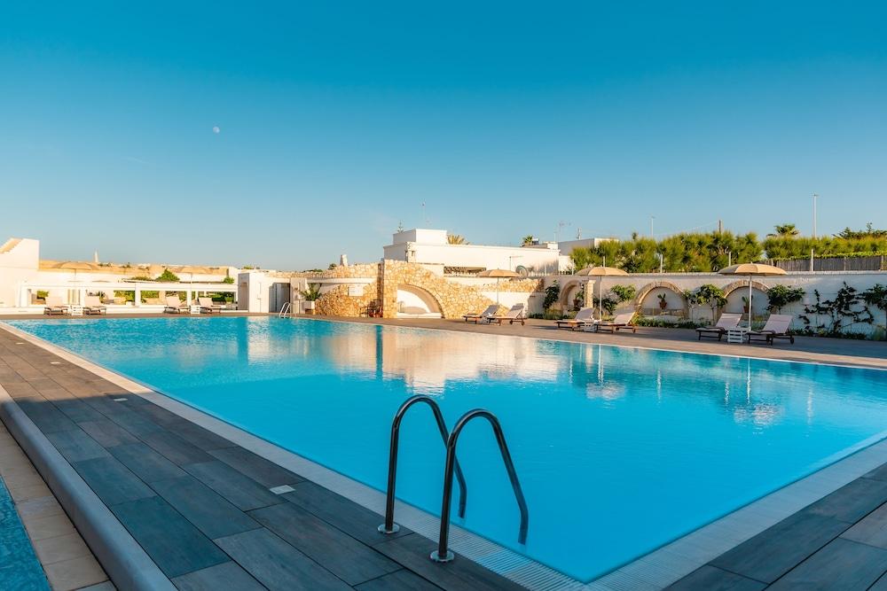 La Peschiera Hotel Monopoli Exterior photo