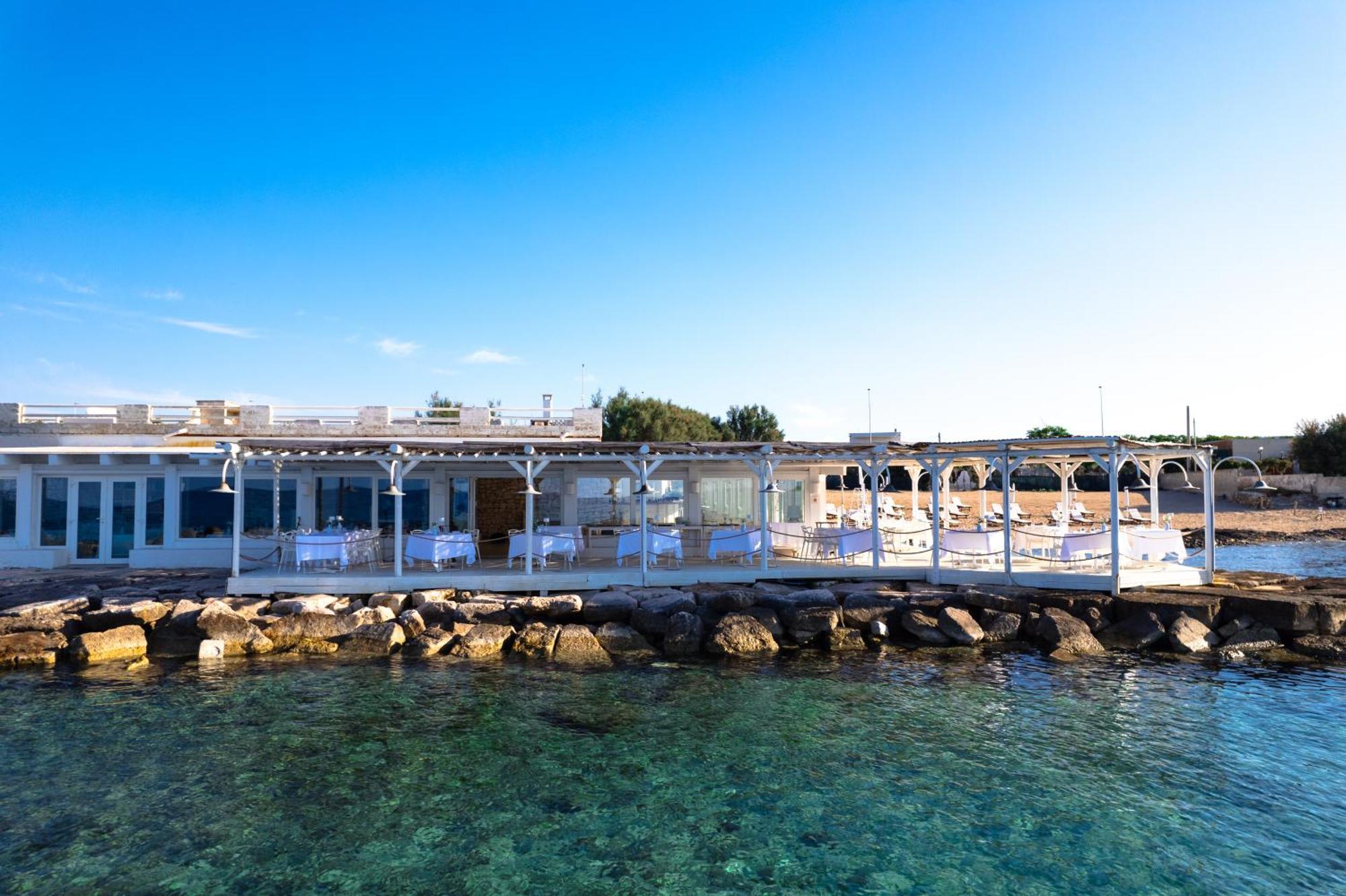 La Peschiera Hotel Monopoli Exterior photo