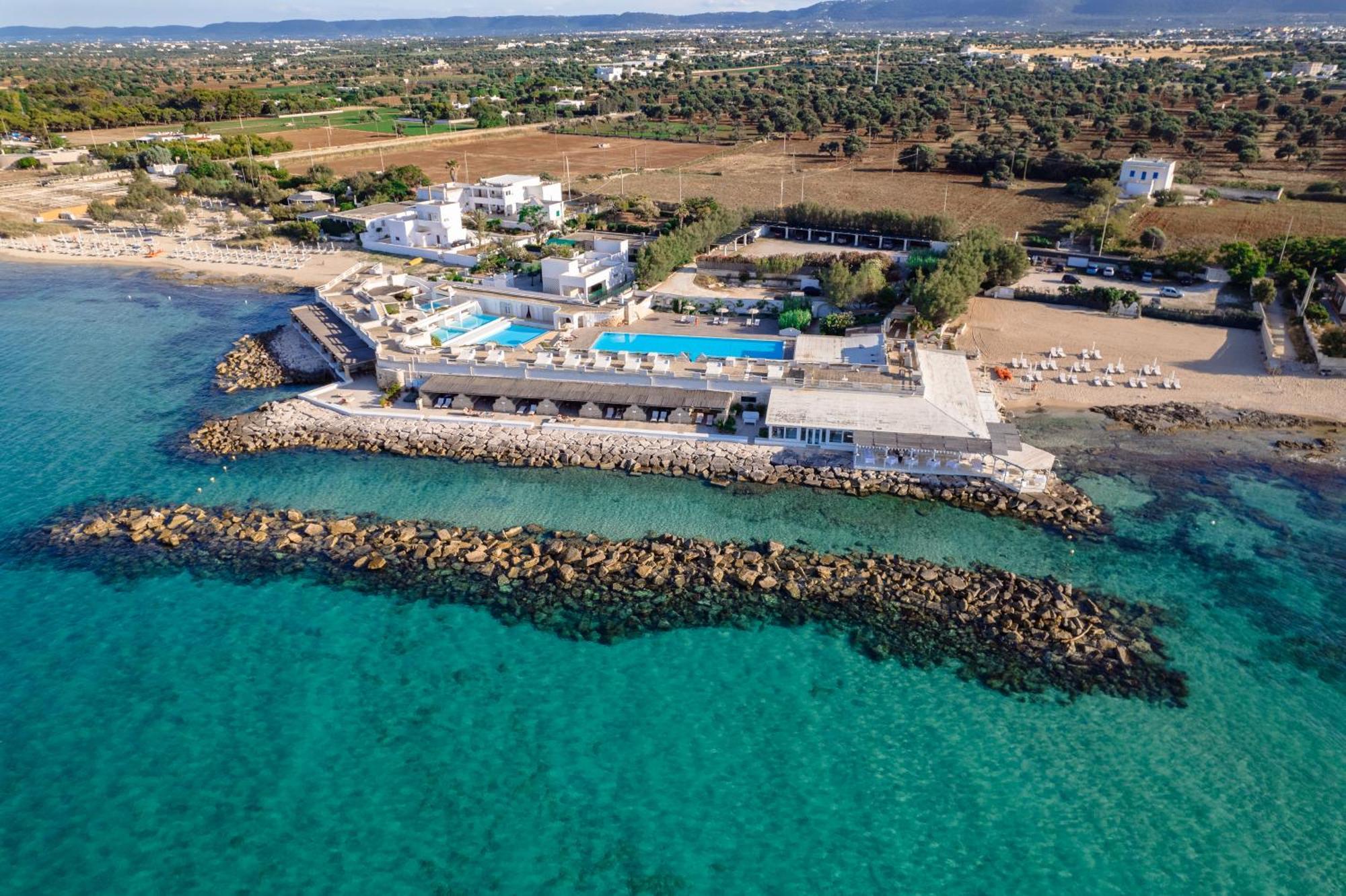 La Peschiera Hotel Monopoli Exterior photo